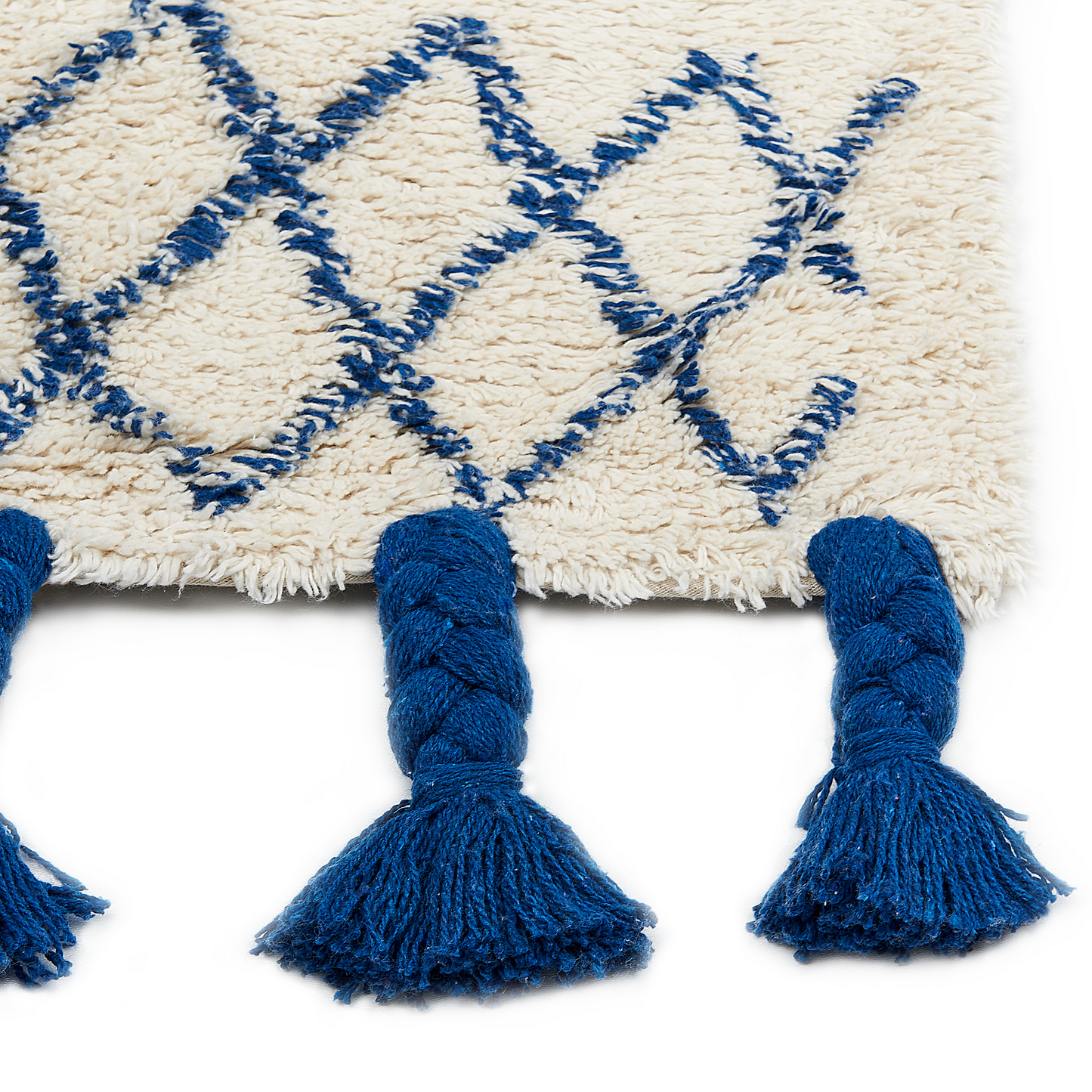 Beige Cotton Rug 80 X 150cm Hand Tufted Geometric Tassels With Cobalt Blue Accent