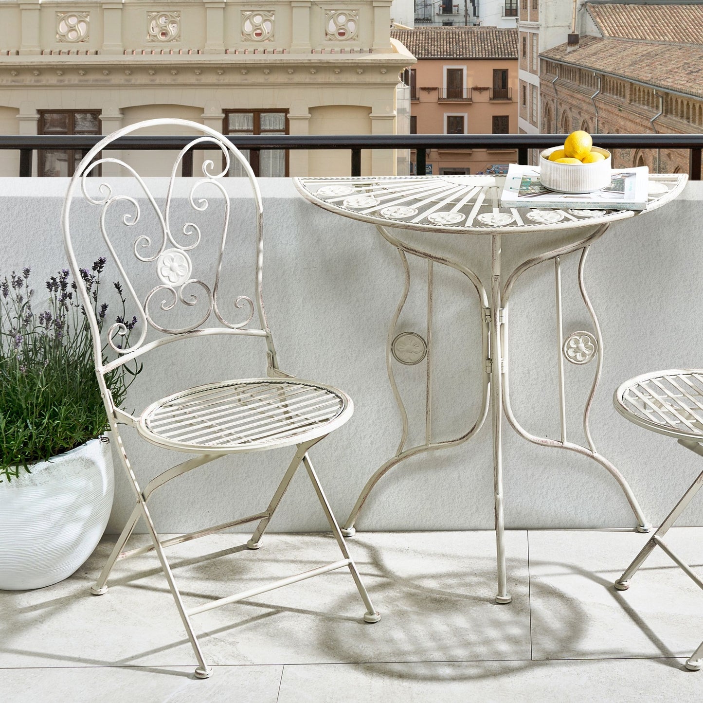 Set Of 2 Vintage Folding Garden Chairs Light Beige