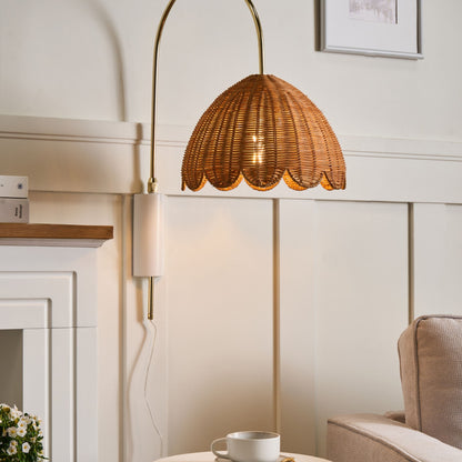 Natural Wall Lamp Scallop Edge Vintage Boho