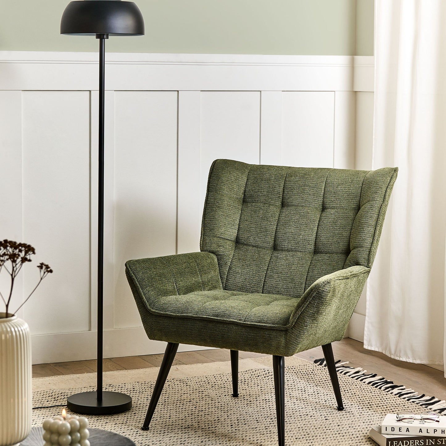 Armchair Green Water-Repellent Quilted Fabric With Armrests