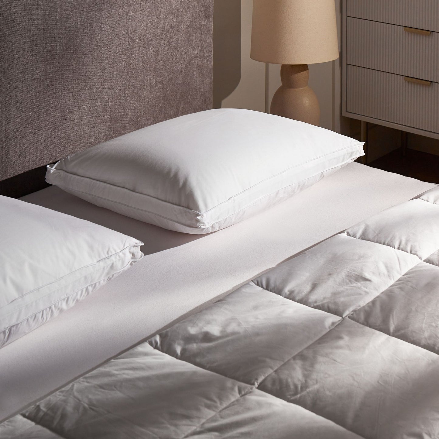 Cloud Nest Bed Pillow White Cotton Duck Down Feathers 50 x 60 High Loft