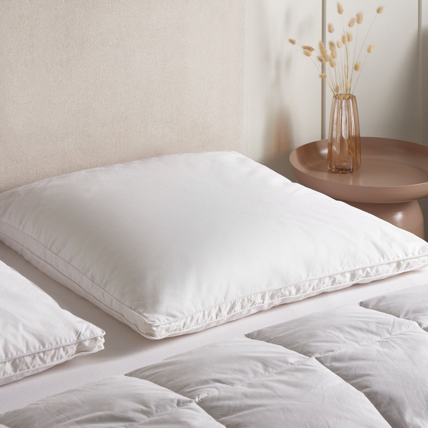 White Duck Down Feathers Pillow Set 2x 80 x 80cm High Loft