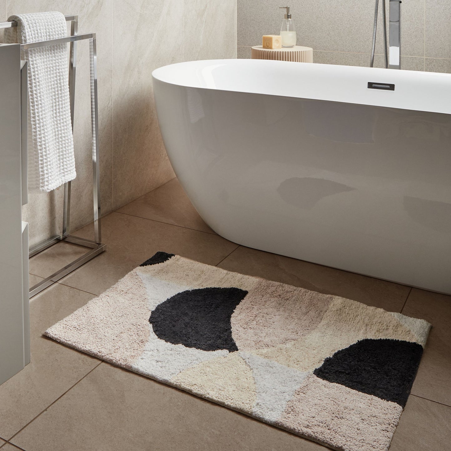 Beige Cotton Bath Mat 60 x 90 Modern Geometric Rug