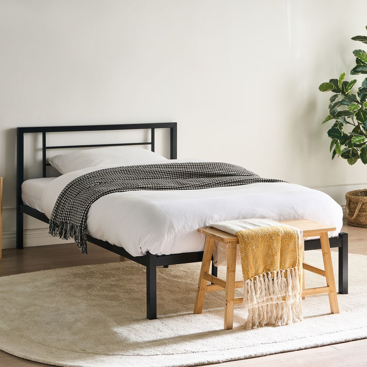 Nexa Home Bed Frame Black Metal Industrial Small Double EU 4ft Slats