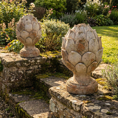 Set Of 2 Beige Pinecone Garden Figurines 27 x 27 x 45cm Outdoor Decor