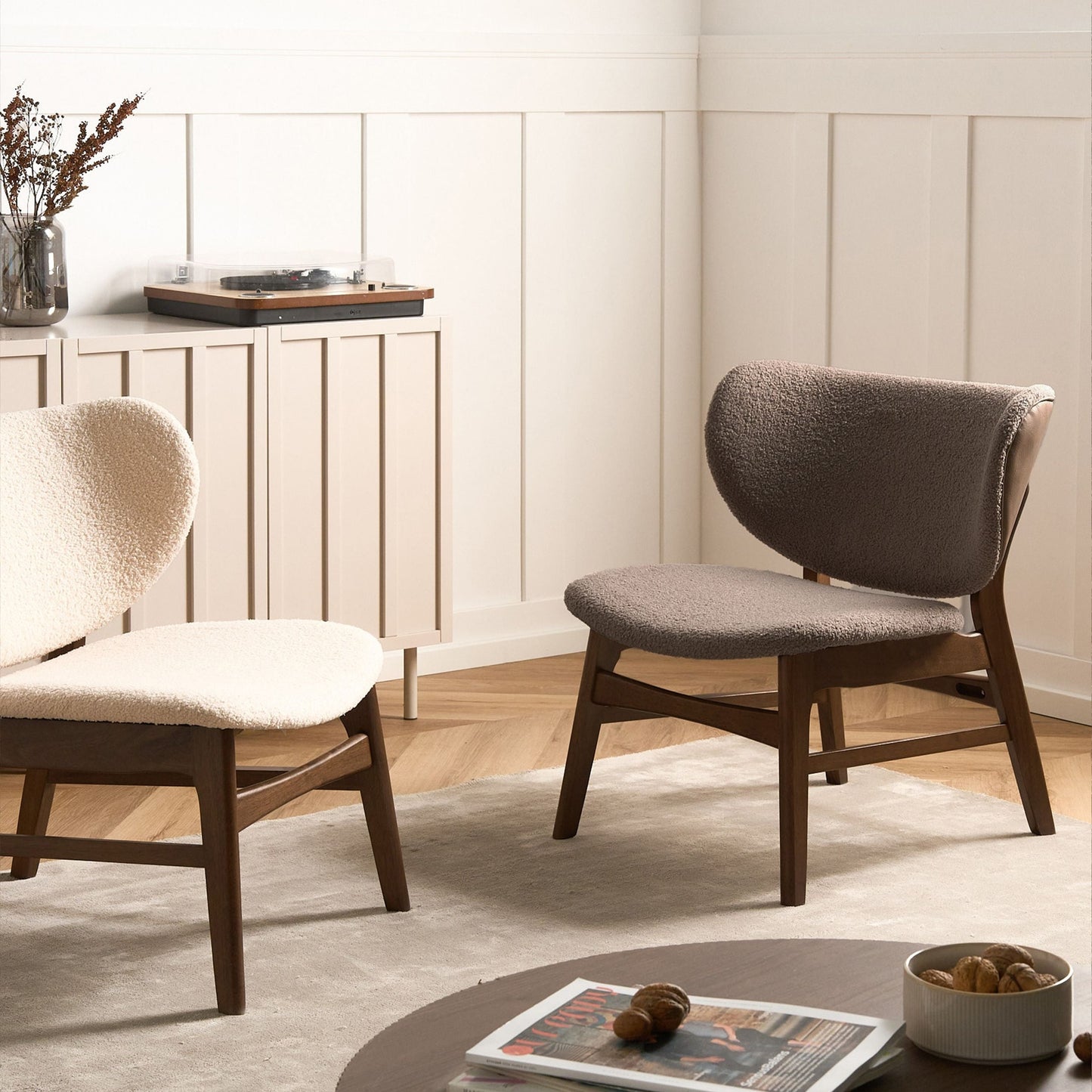 Signature Home Luxe Living Dining Chair Dark Brown Taupe Boucle Fabric Rubberwood Legs Retro Traditional Style