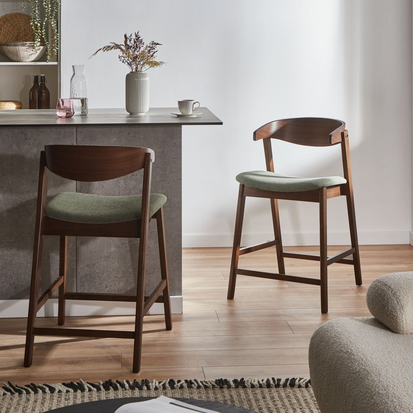 Classic Living Set Of 2 Bar Chairs Brown Green Polyester Rubberwood Legs Retro Traditional