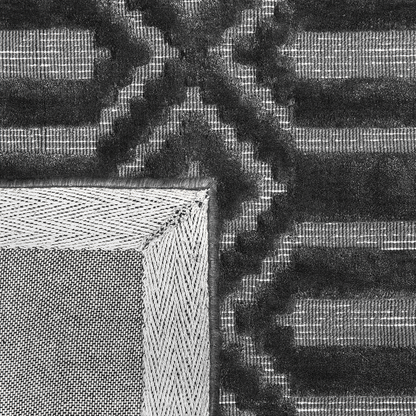 Home Grey Viscose Geometric Hand Woven Flatweave Rug 80 x 150cm For Modern Scandinavian Interiors