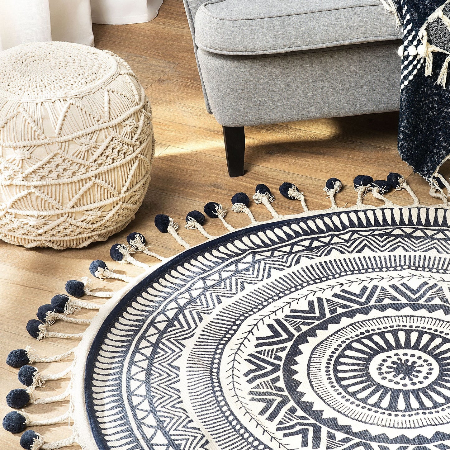 Cream Navy Round Cotton Area Rug 120cm With Tassels For Living Room Decor