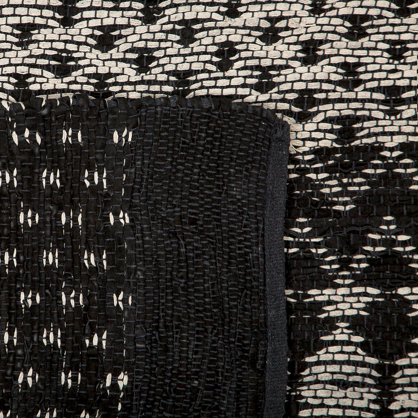 Loom Leather Area Rug Black White Rectangle 140 x 200 Hand Loomed