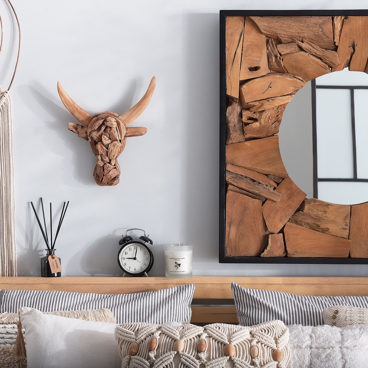 Rustic Wall Bull Head Decor 34 x 28cm Handcrafted Southwest Inspired Light Brown Teak Wood