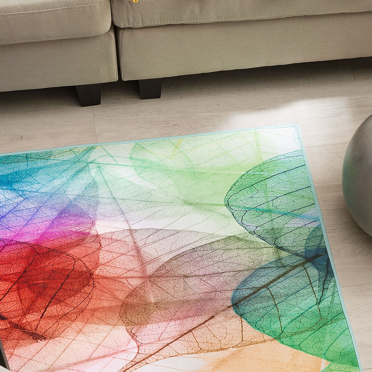 Leaf Loom Multicolour Leaf Print Low Pile Rug 140 x 200cm