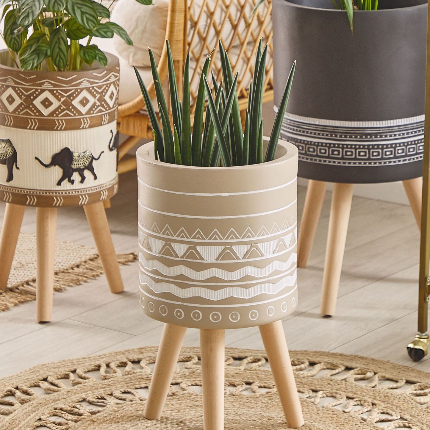 Beige Ceramic Plant Stand With Solid Wood Legs 30cm Round
