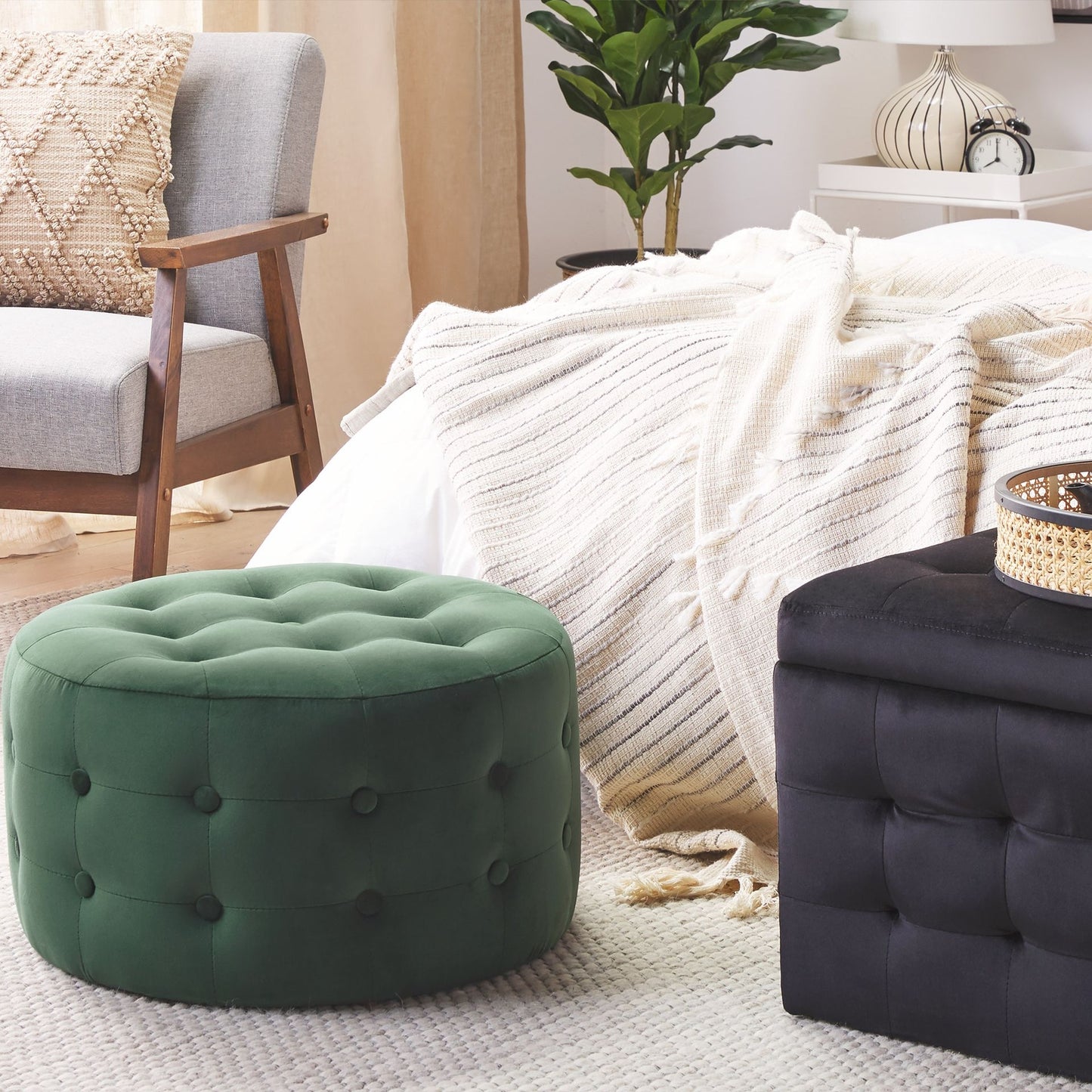 Dark Green Velvet Round Pouffe Button Tufted