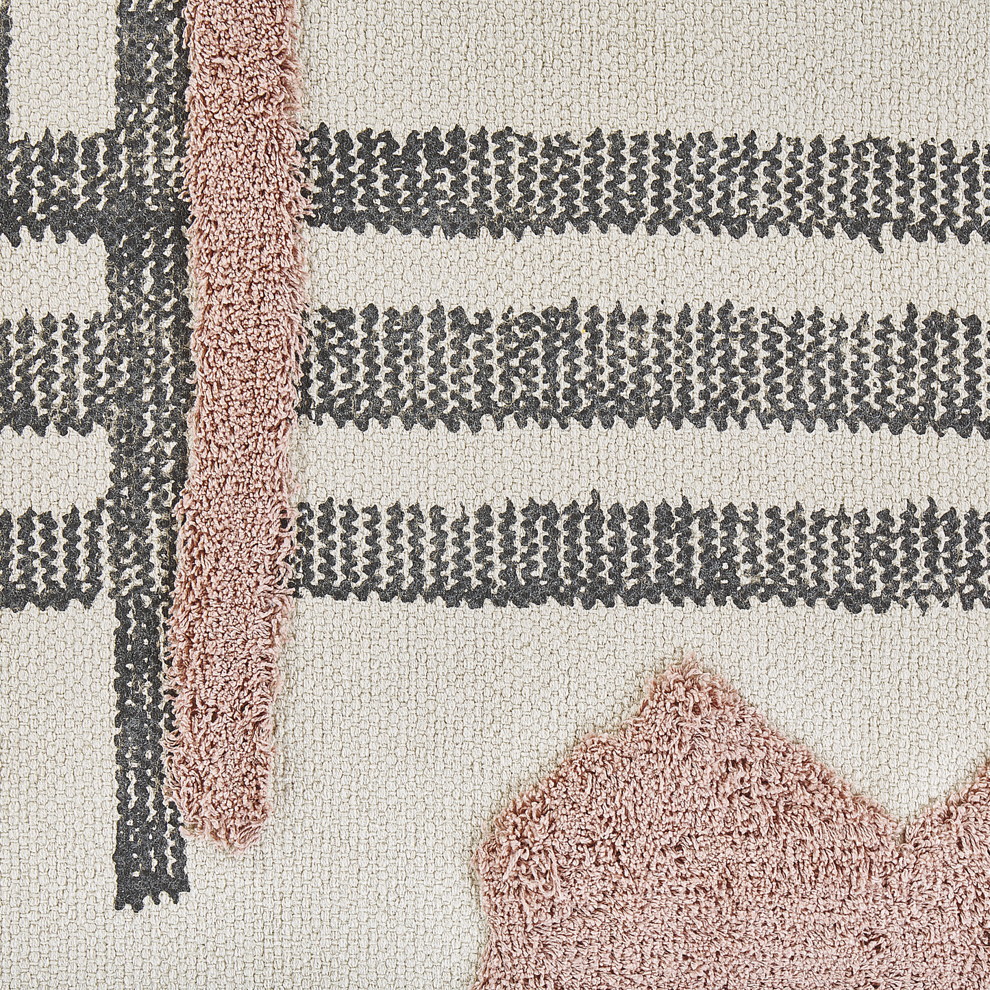 Nordic Loom Handwoven Cotton Area Rug 140 x 200 Beige Black Fringe