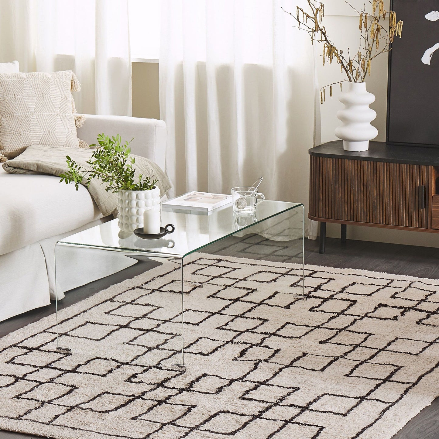 Beige Cotton Area Rug 140 x 200cm Geometric Tufted