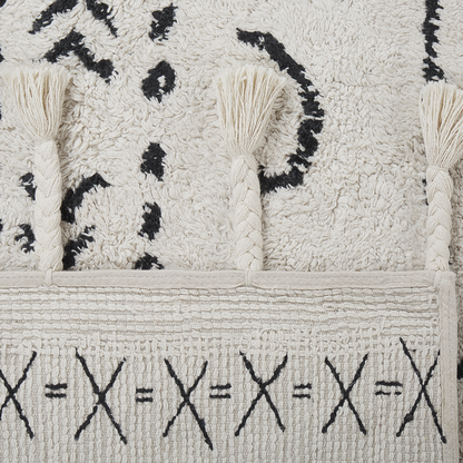 Rug Off-White Black Cotton 80 x 150 Geometric Tassels Oriental