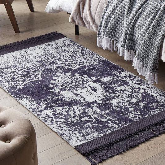 Area Rug Violet And White 80 X 150cm Vintage Distressed