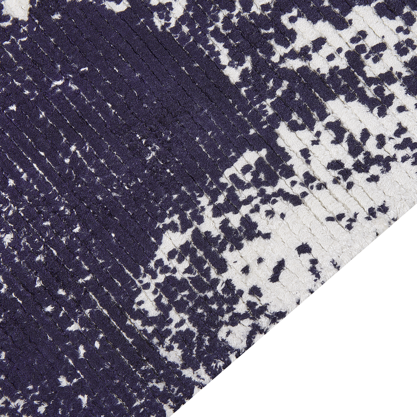 Area Rug Violet And White 80 X 150cm Vintage Distressed