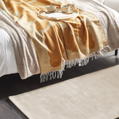 Loom & Lane Light Beige Viscose Area Rug 80 x 150cm Tufted