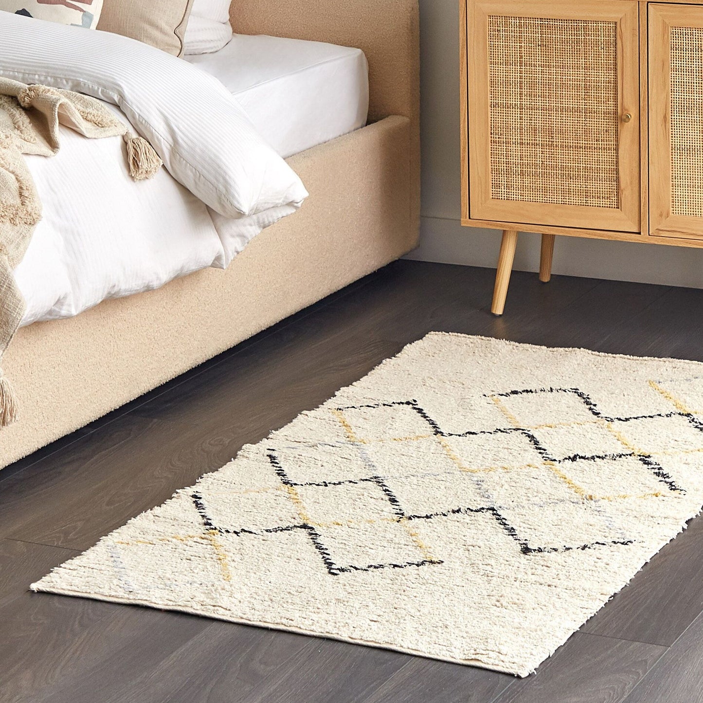 Beige Cotton Area Rug 80 x 150cm Hand Tufted Minimalist Geometric Pattern Living Room