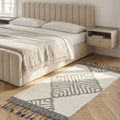 Handwoven Cotton Area Rug 80 x 150cm Black White Tassels