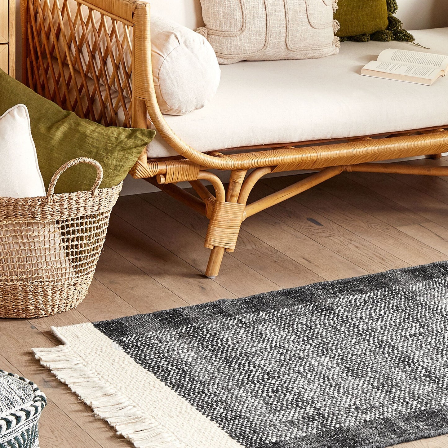 Wool Area Rug Black Off-White 80 x 150cm Hand Woven Tassels