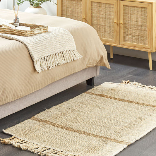 Handwoven Natural Jute Area Rug Beige 80 x 150 Tassels
