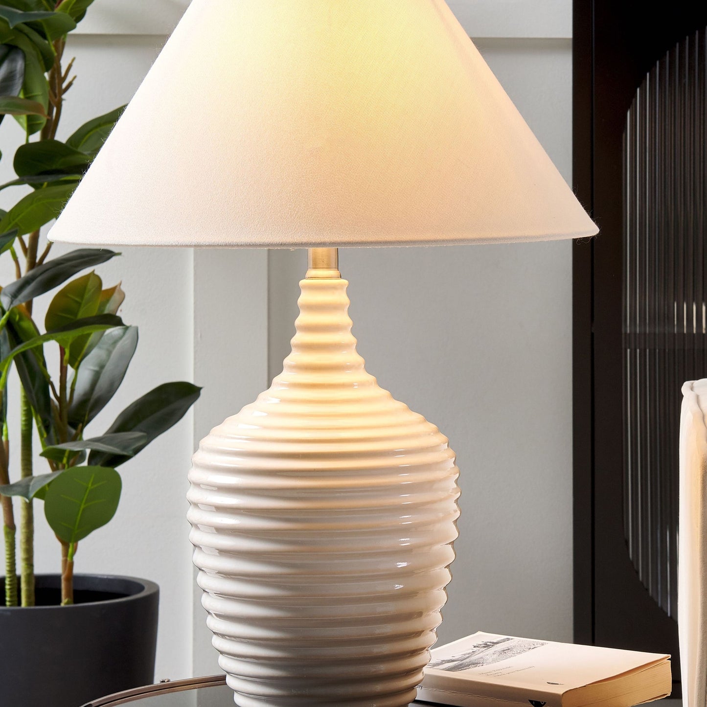 Carved Beige Ceramic Base Table Lamp With Linen Shade