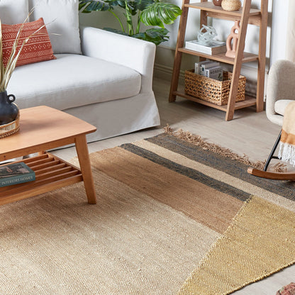 Jute Geometric Area Rug 140 x 200cm Brown Rustic Boho