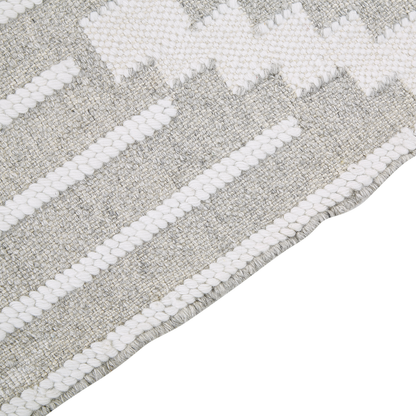 Indian Style Grey White Area Rug 80 x 150 Tassels