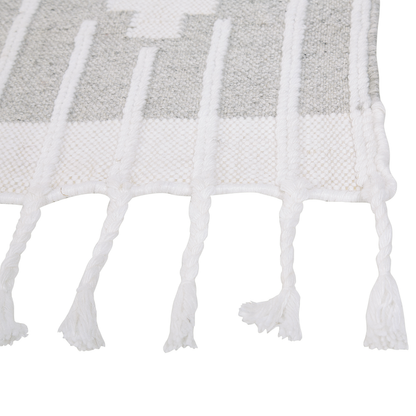 Indian Style Grey White Area Rug 80 x 150 Tassels