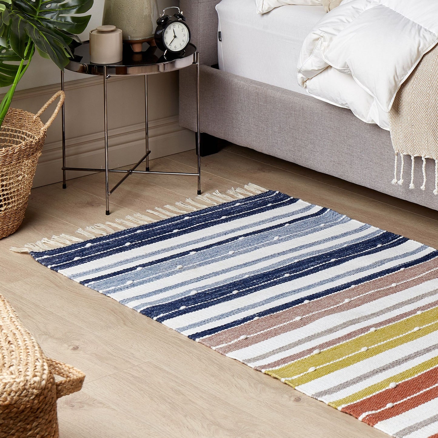 Multicolour Area Rug 80 x 150cm With Decorative Tassels Indoor Outdoor Versatile