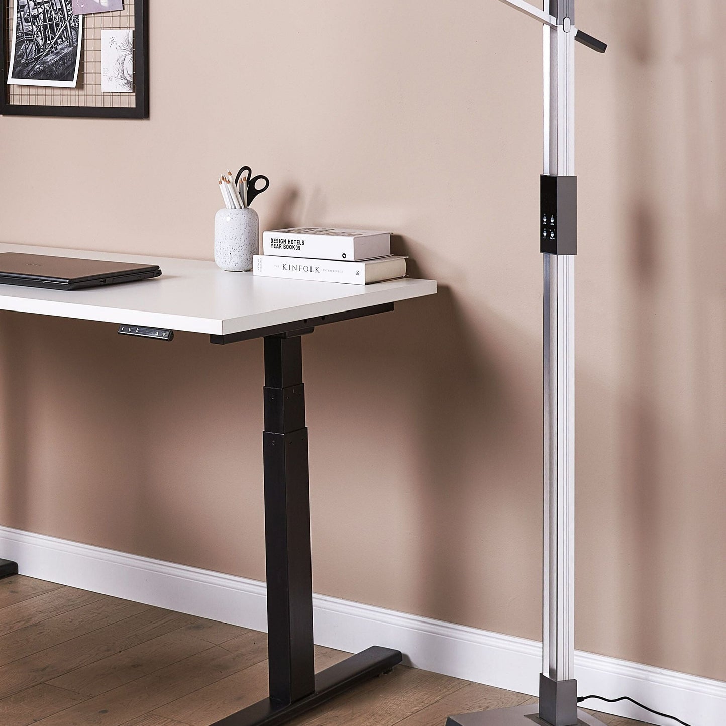 Floor LED Lamp 144cm Silver Dimmable CCT Modern Office Lighting For Bright Tasks