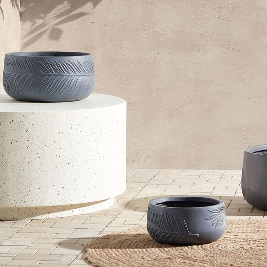 Outdoor Plant Pot Clay Fibre Grey 25 x 25 x 14cm Round Leaf Motif
