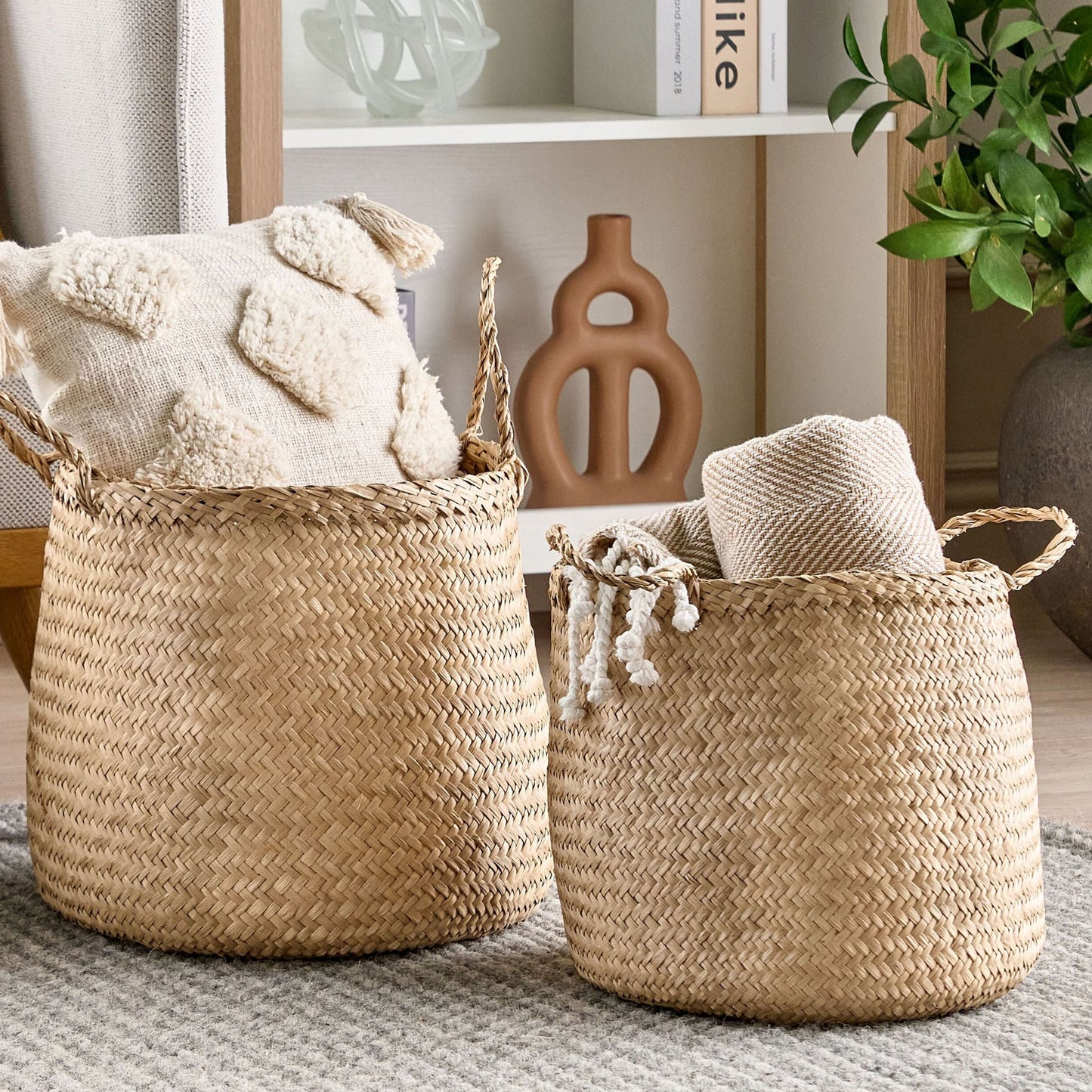Natural Seagrass Basket Set Of 2 With Handles Handwoven
