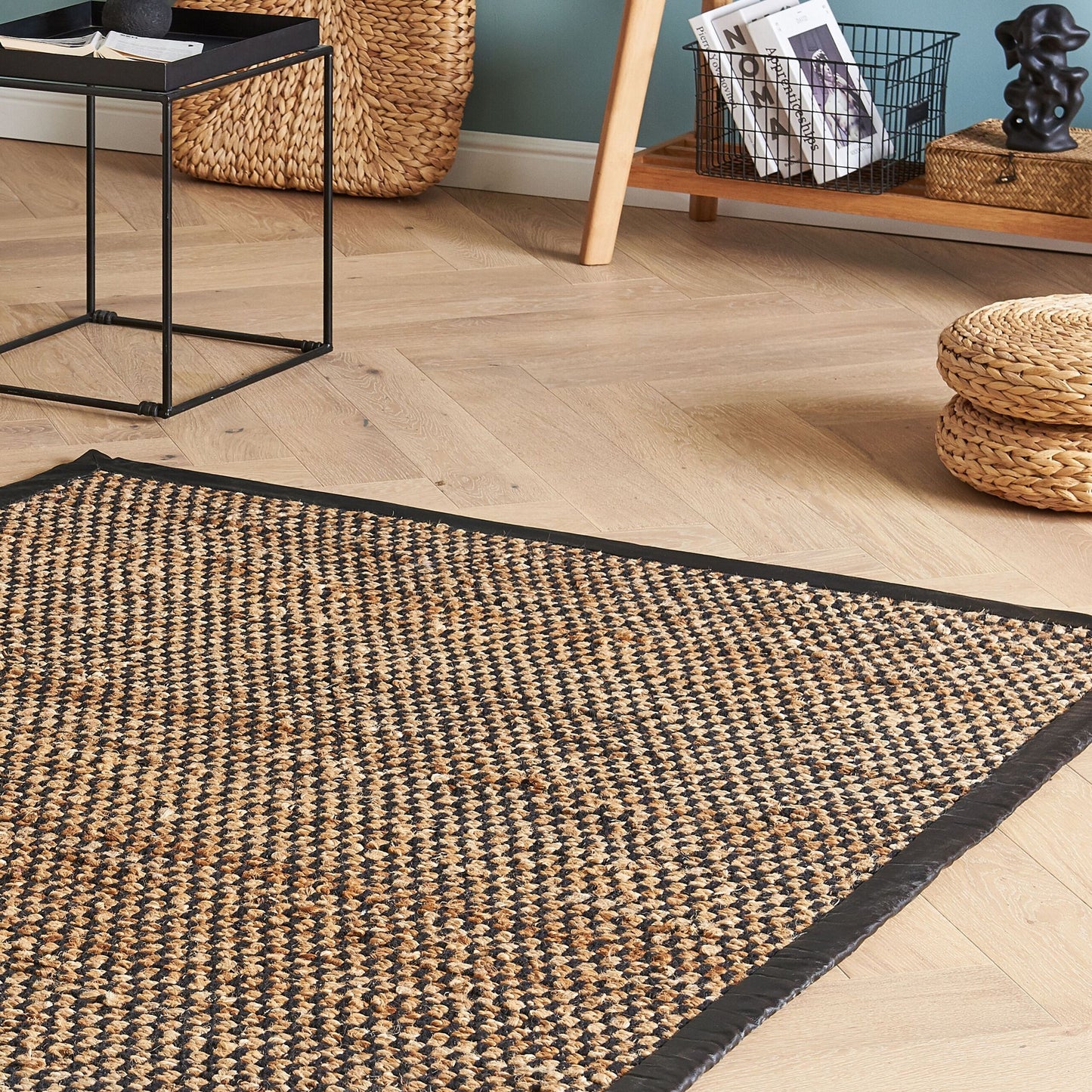 Home Handwoven Area Rug Black Beige Jute Leather 140 x 200