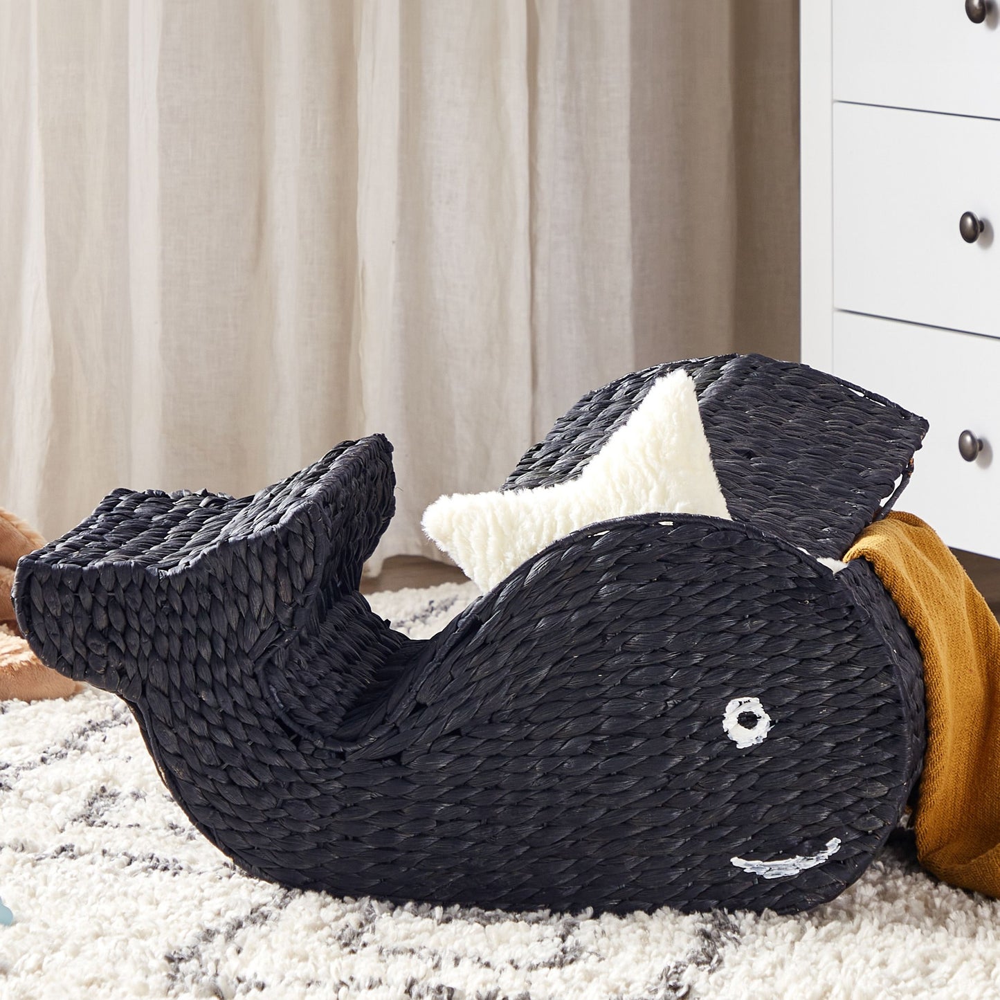 Whale Shaped Wicker Basket with Lid Black Water Hyacinth