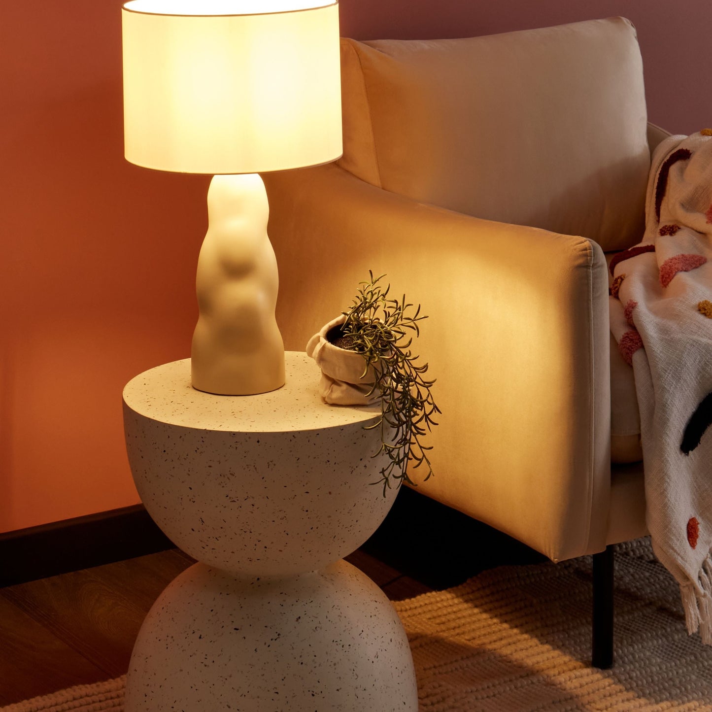 Beige Ceramic Table Lamp With Cone Shade 30 X 30 X 51cm
