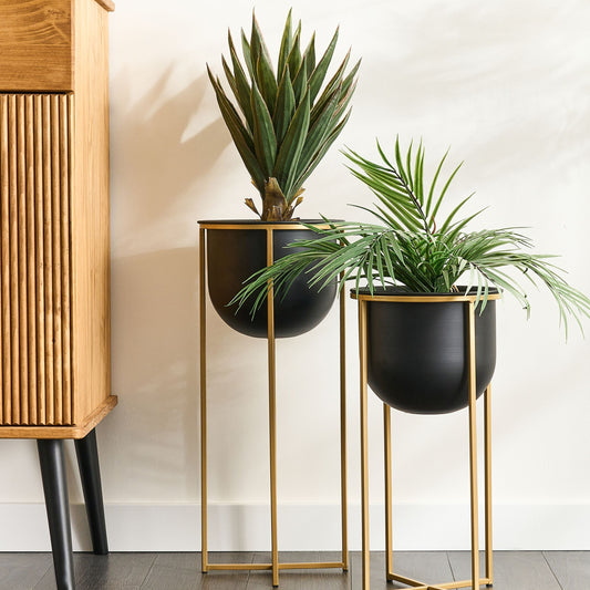 Arcadia Black Iron Plant Stands Set 2 56 and 46cm Modern Industrial