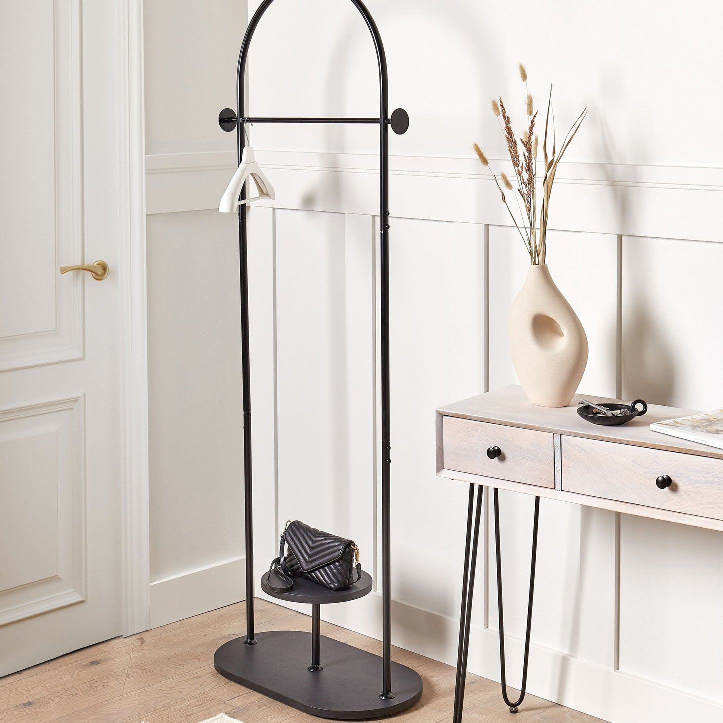 Black Steel Clothes Rack 174cm Freestanding Garment Rail