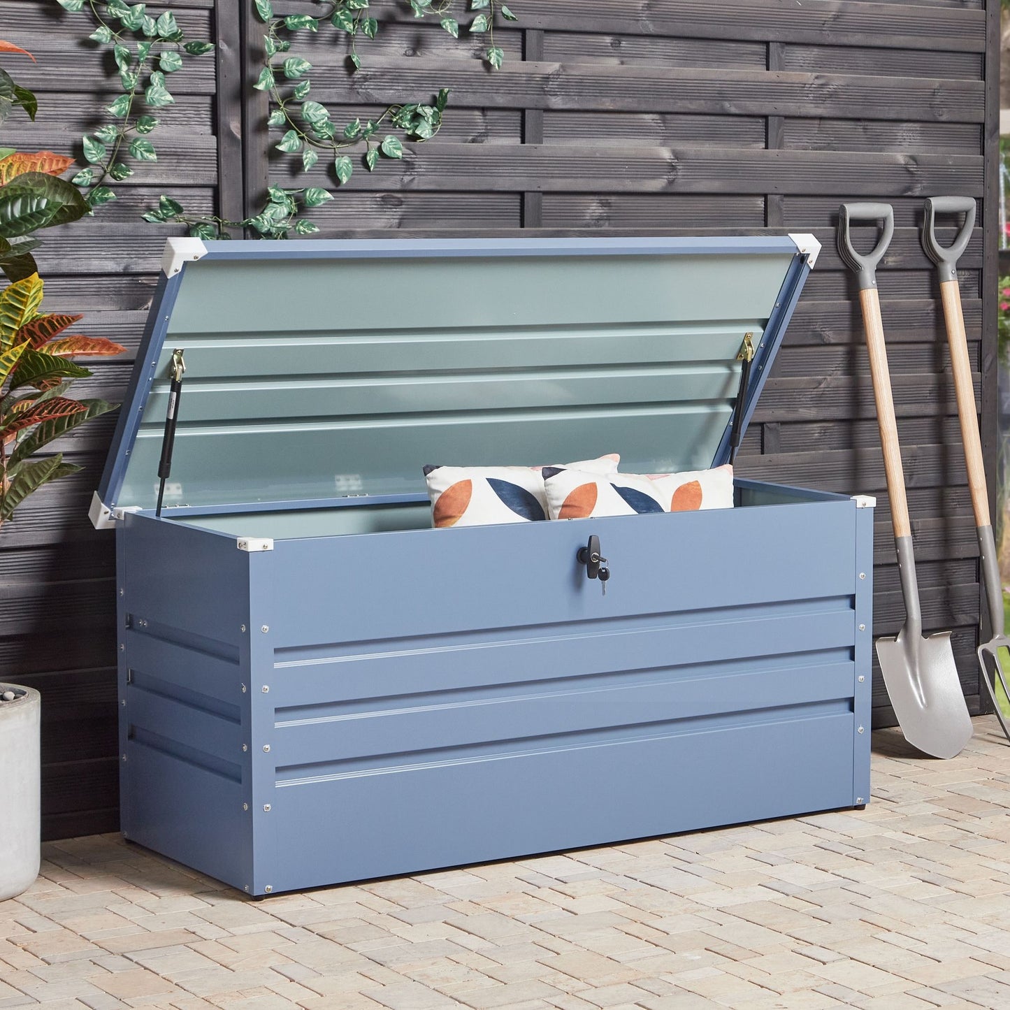 Blue 400L Outdoor Storage Box Galvanized Steel