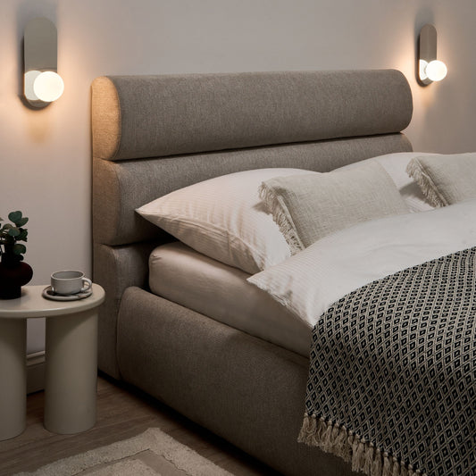 Home Set of 2 Silver Wall Lamps With Opaque Glass Globes